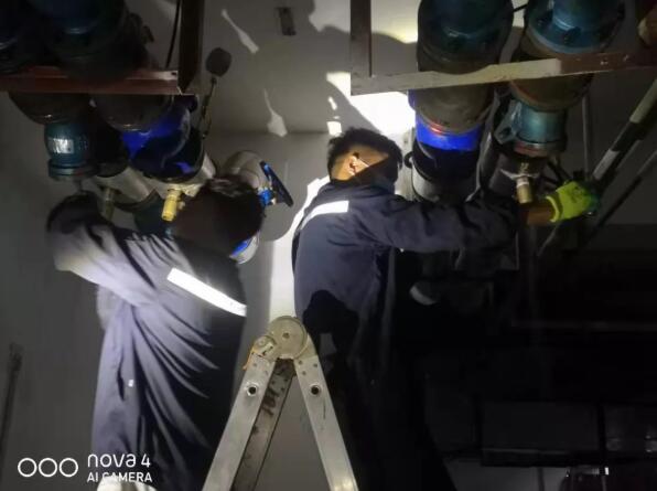 烈日炎炎，不能阻擋益和人為民服務(wù)之心！